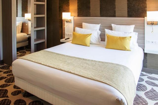 Contact Hotel Le Provencal Bordeaux Lac Экстерьер фото