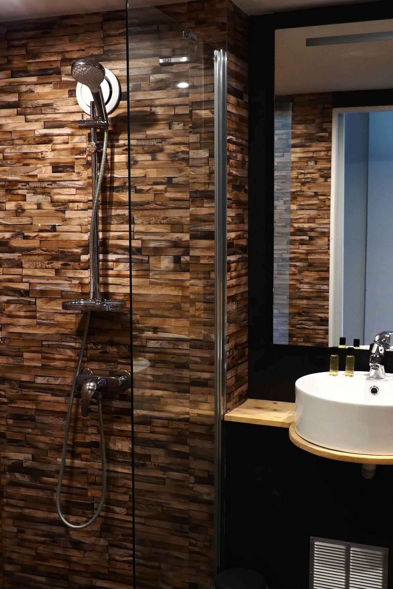 Contact Hotel Le Provencal Bordeaux Lac Экстерьер фото